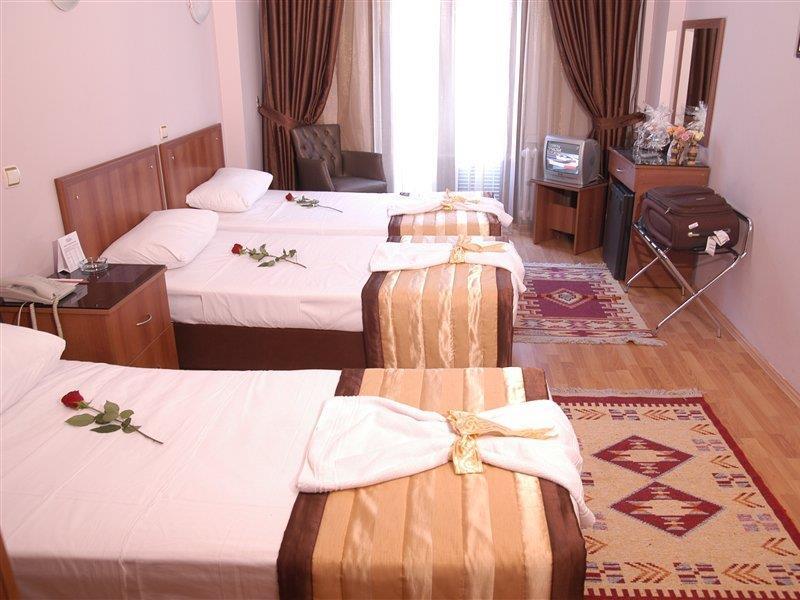 Beyaz Kugu Hotel Istanbul Exterior photo