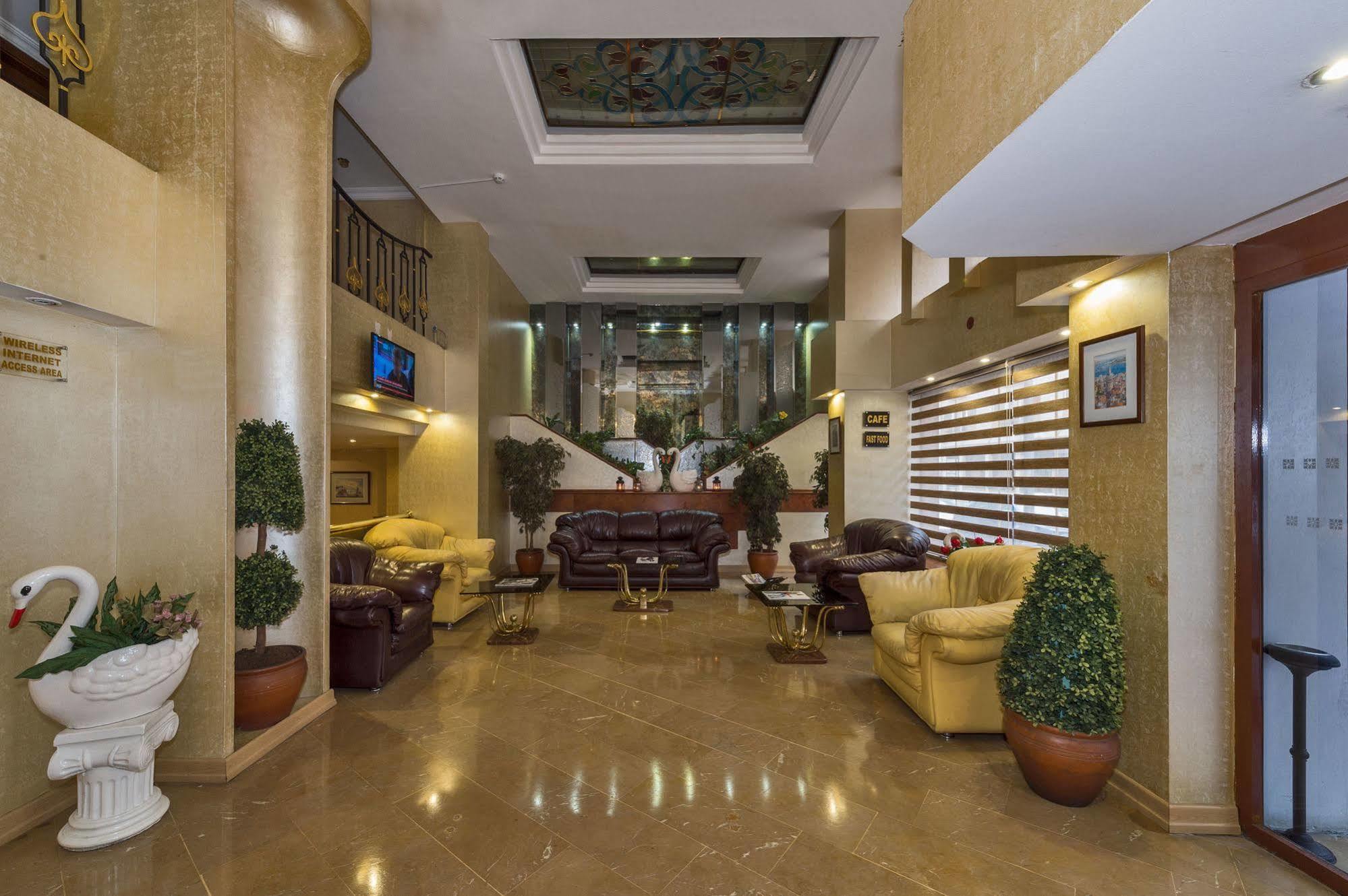 Beyaz Kugu Hotel Istanbul Exterior photo
